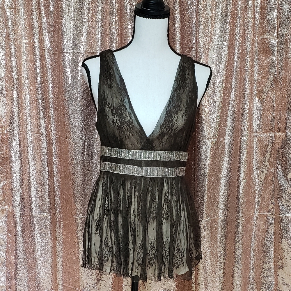 Sleeveless Top
